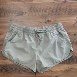 Columbia Athletic Lightweight Outdoor Shorts‎ Light Green Size Large